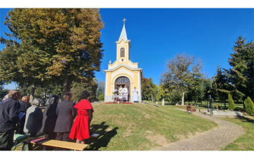 Szikrázó napsütésben telt a göllei zarándoklat